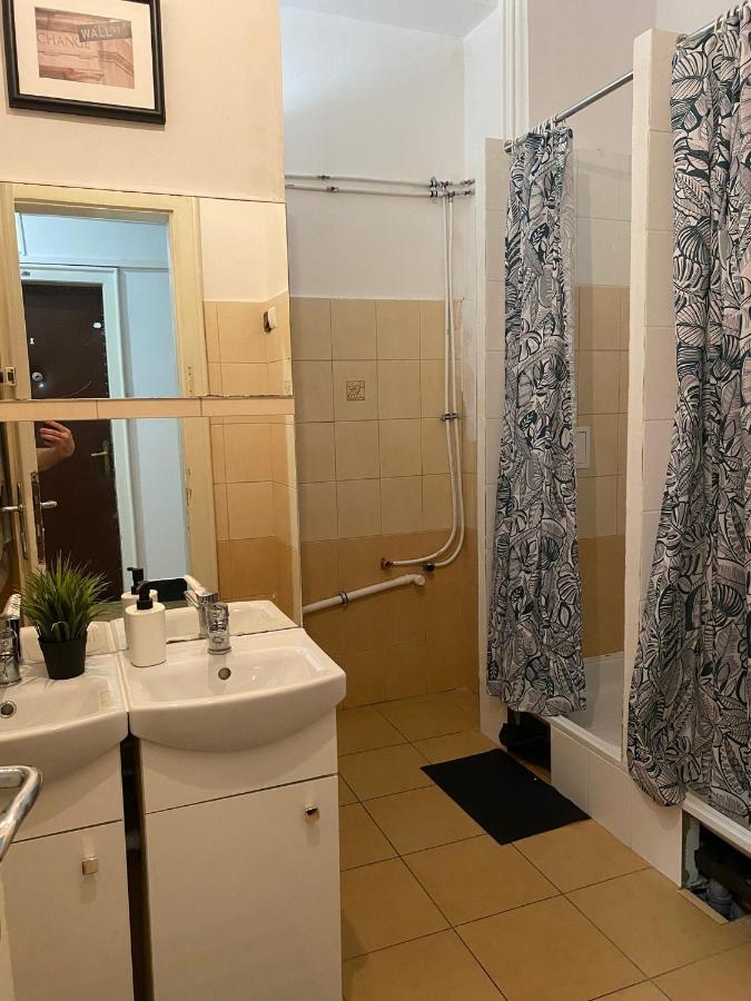 Economy Quadruple Room