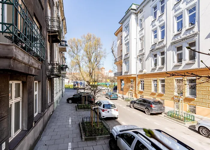 Vistula River Deluxe Apartment By Bookinghost